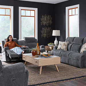 BRIELLE LOVESEAT